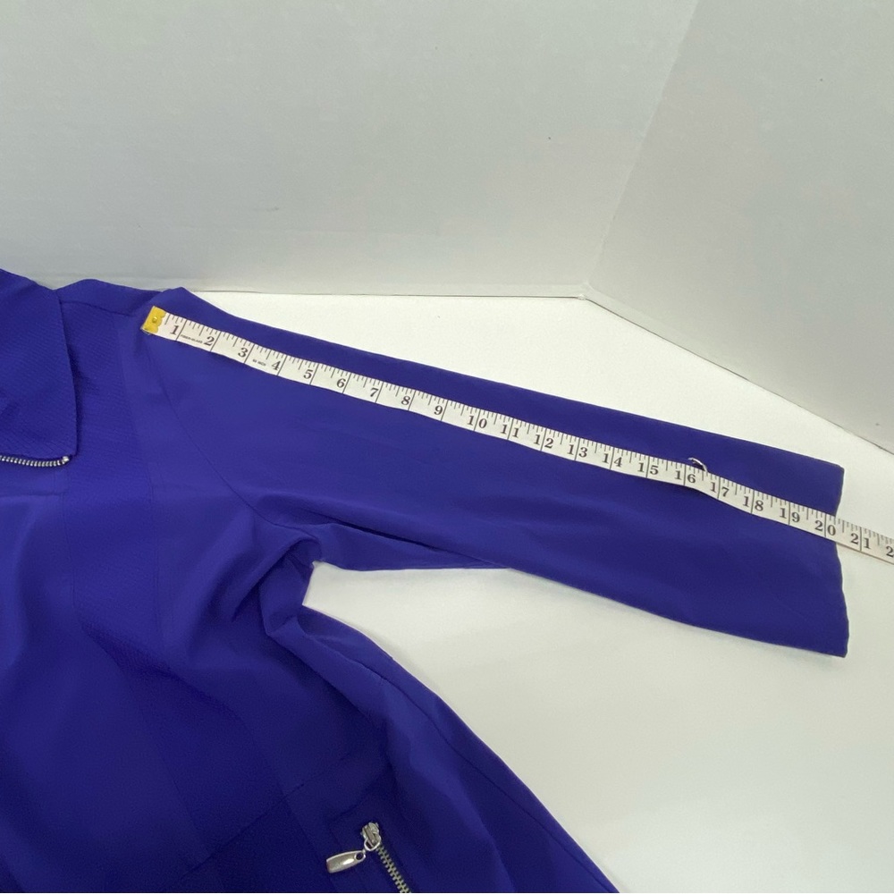 Chicos Zenergy Neema Solid Dobby Jacket Zip Front Pleated Flare Collar Size 2-M - Picture 12 of 14